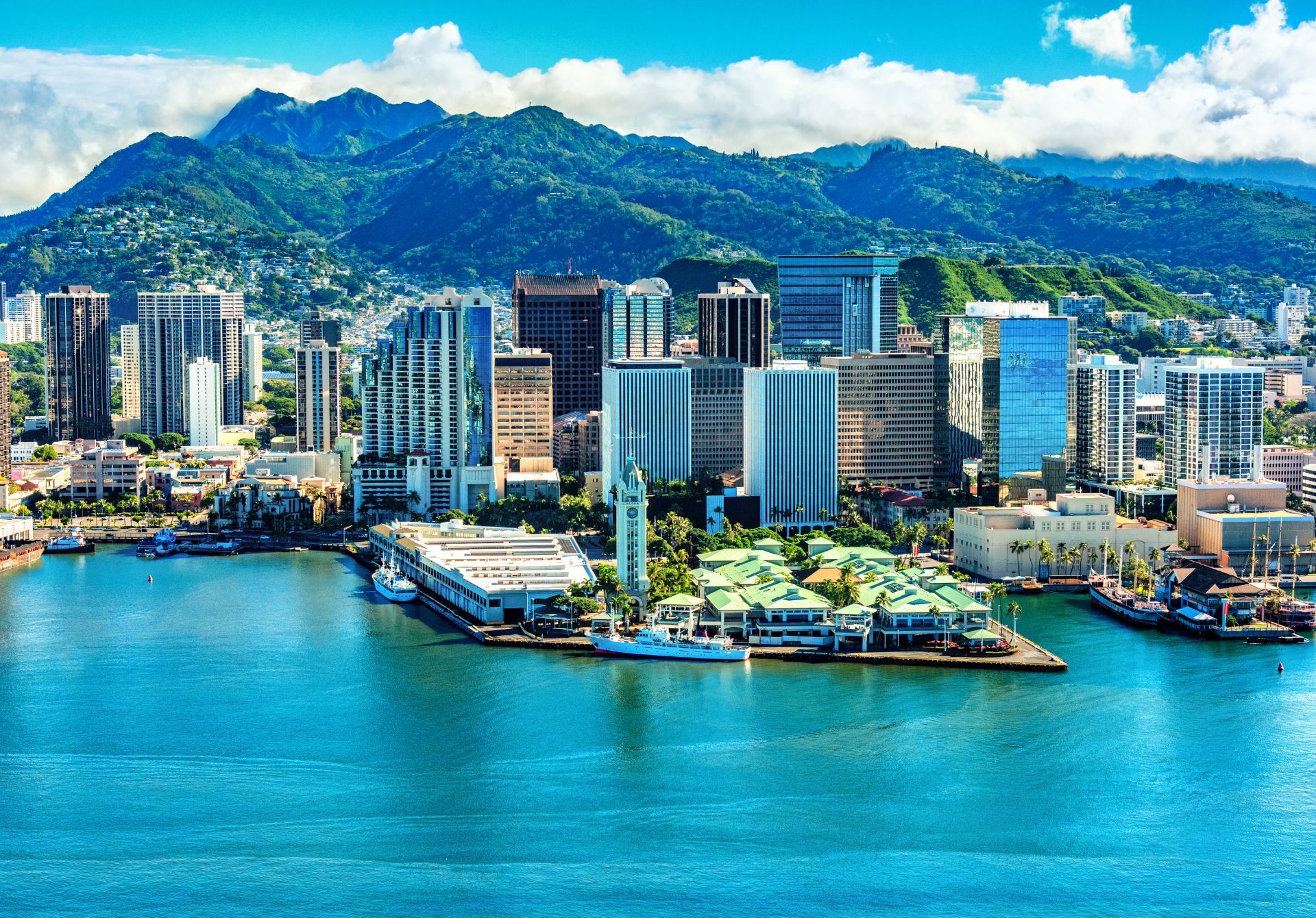 10 Luxury Hotels in Hawaii